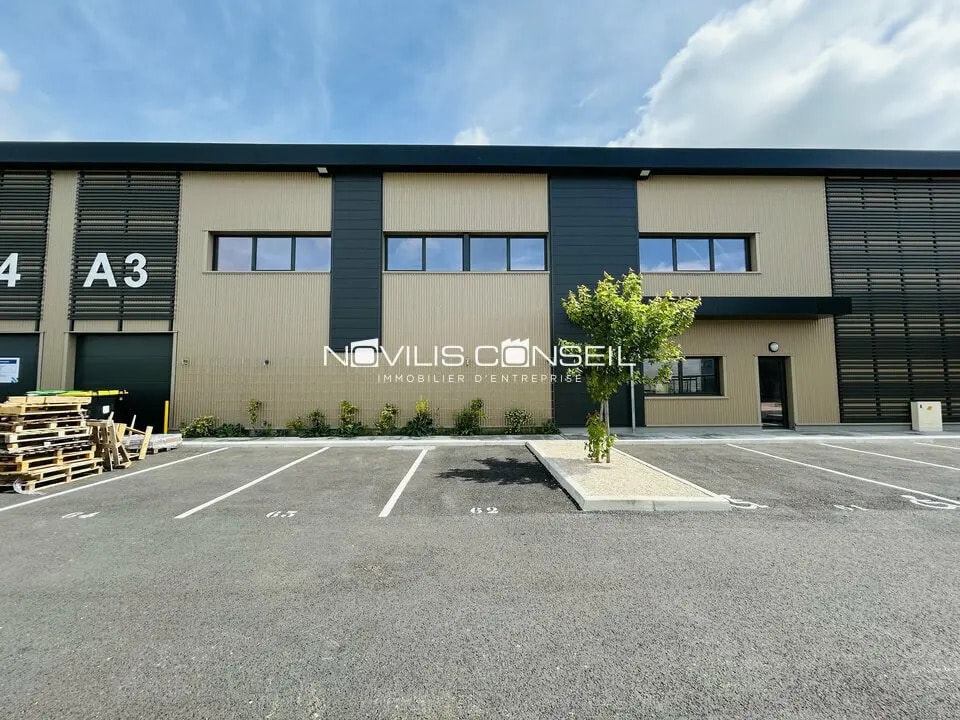 Local d’activités dans Launaguet à louer Photo de l’immeuble– Image 1 sur 5