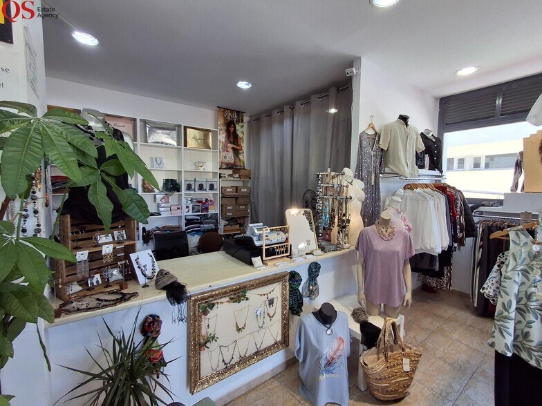 Local commercial dans Cunit, Tarragona à louer - Photo intérieure – Image 3 sur 4