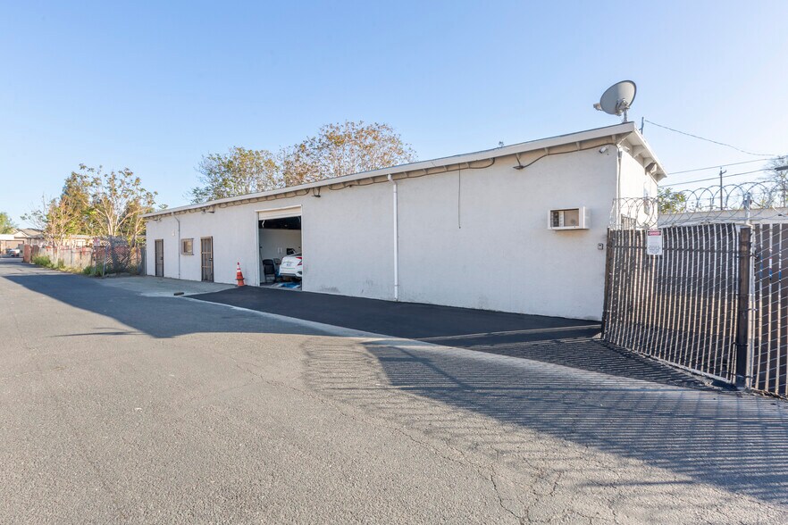 1856 Almaden Rd, San Jose, CA à vendre - Photo de l’immeuble – Image 3 sur 12
