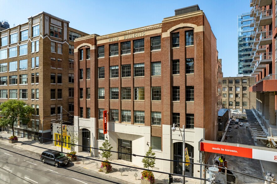 358-360 Adelaide St W, Toronto, ON à louer - Photo de l’immeuble – Image 2 sur 6
