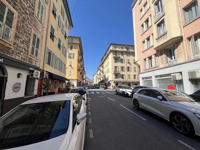 Local commercial dans Nice à louer - Photo de l’immeuble – Image 2 sur 5