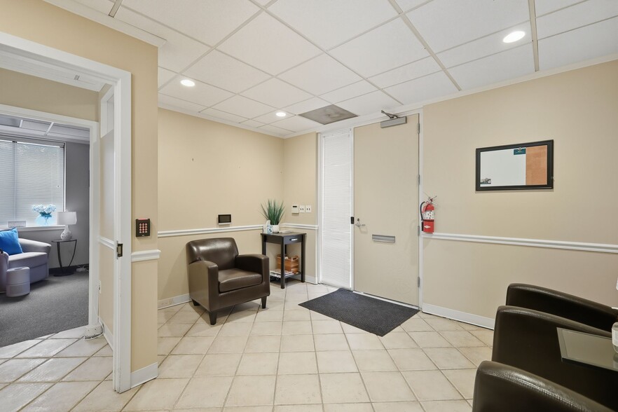 6175 Executive Blvd, Rockville, MD à louer - Hall d’entrée – Image 3 sur 9