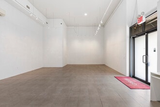 3278 48th St, Astoria, NY à louer Photo intérieure– Image 1 sur 9