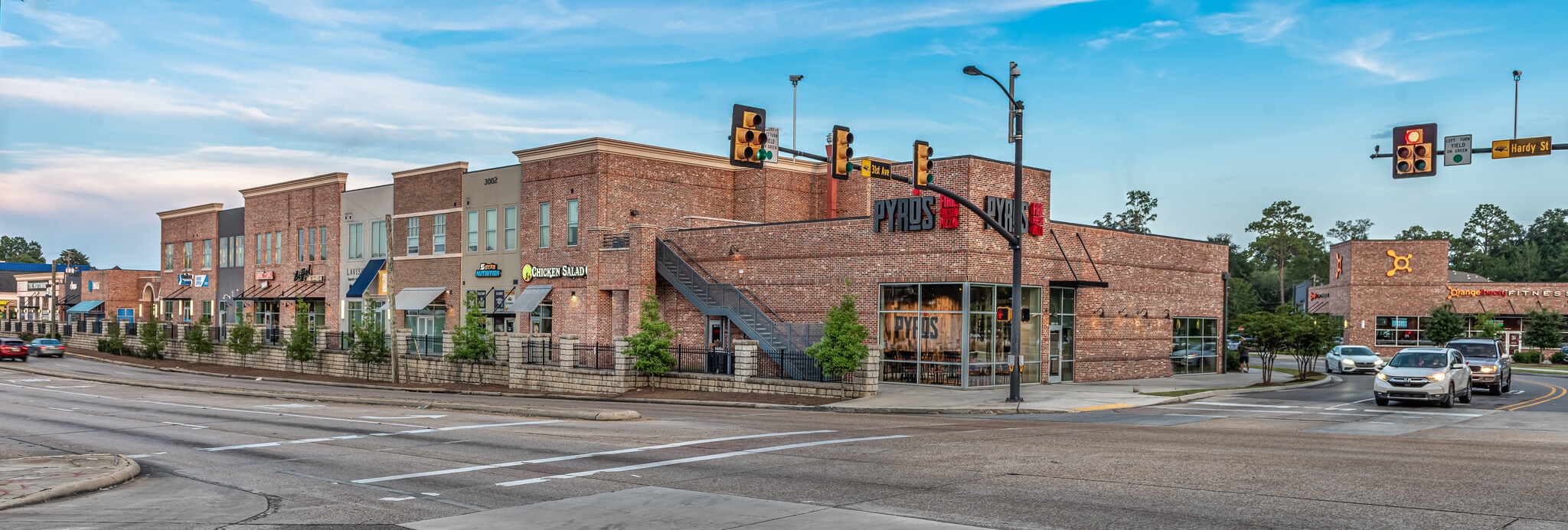 3002 Hardy St, Hattiesburg, MS à louer Photo principale– Image 1 sur 15