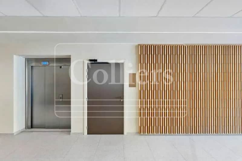 660 Chemin Du Littoral, Marseille à louer - Hall d’entrée – Image 3 sur 18