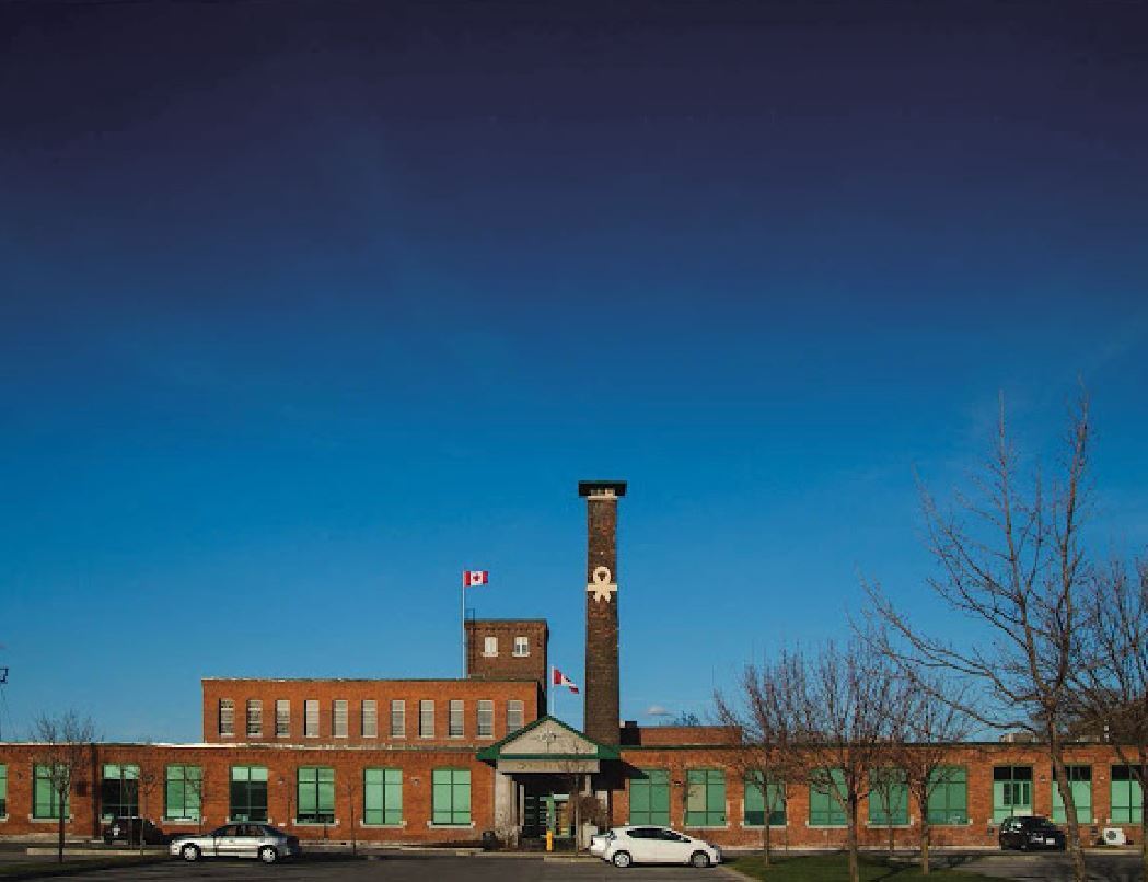 6 Cataraqui St, Kingston, ON à louer Photo de l’immeuble– Image 1 sur 12