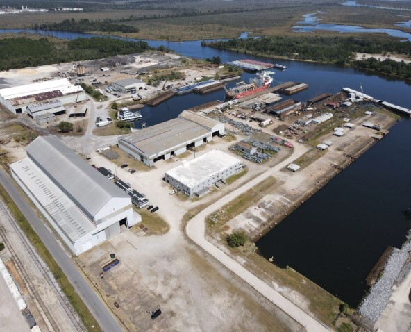 750A Viaduct Rd, Chickasaw, AL à louer - Photo de l’immeuble – Image 1 sur 11