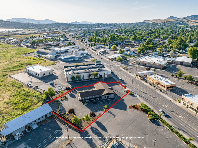 2340 S 6th St, Klamath Falls, OR à vendre - Photo de l’immeuble – Image 2 sur 49