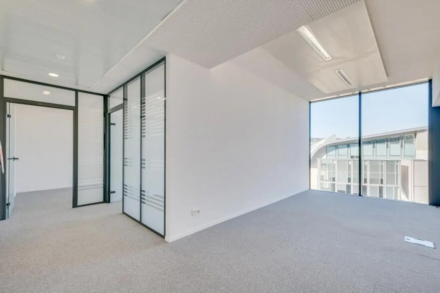 257-261 Avenue Jean Jaurès, Lyon à louer - Photo de l’immeuble – Image 1 sur 12
