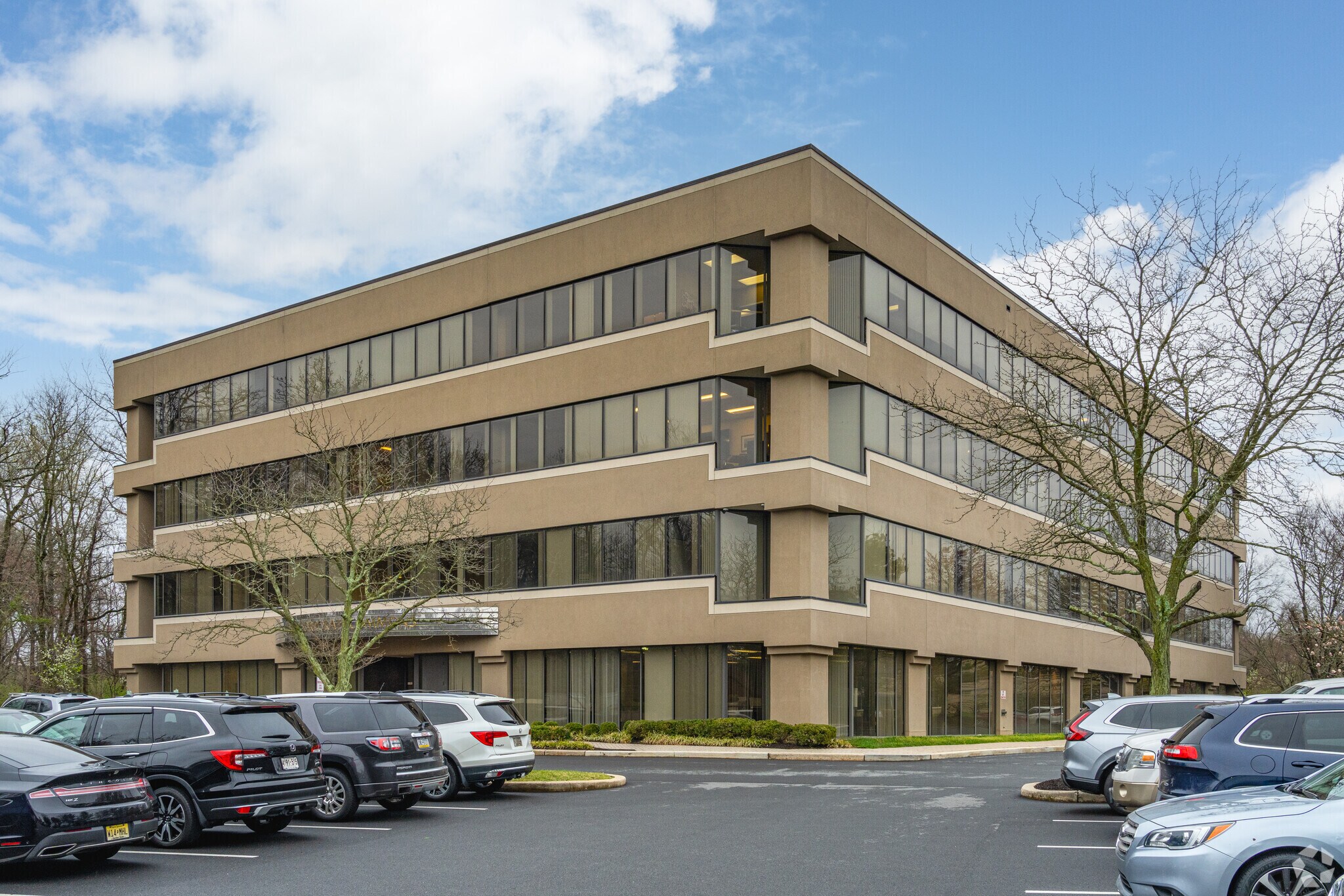 100 W Commons Blvd, New Castle, DE à louer Photo principale– Image 1 sur 6