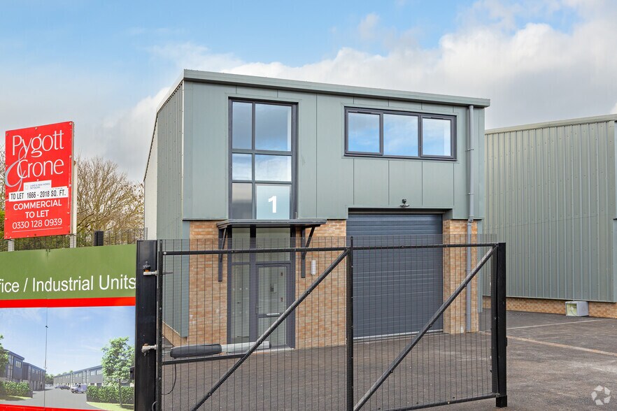 Boundary Ln, Lincoln à louer - Photo de l’immeuble – Image 2 sur 2