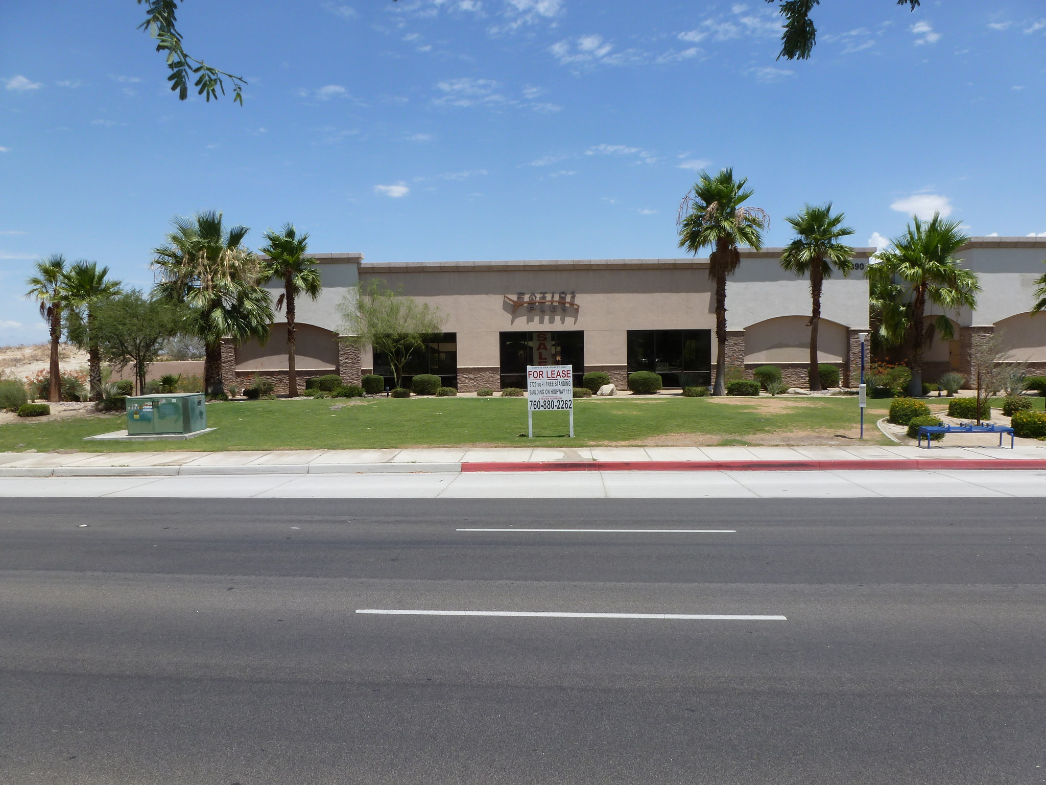 79390 Highway 111, La Quinta, CA à louer Photo de l’immeuble– Image 1 sur 16