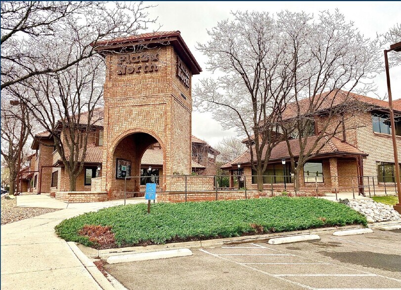 11166 Huron St, Northglenn, CO à louer - Photo de l’immeuble – Image 3 sur 12