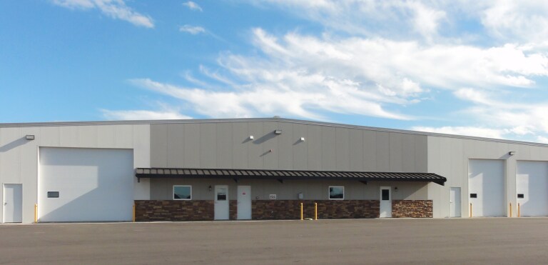 7700-7802 County Road 101 E, Shakopee, MN à louer - Photo de l’immeuble – Image 1 sur 3