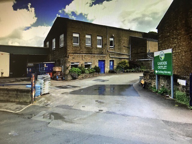 Cotton Tree Ln, Colne à louer - Photo de l’immeuble – Image 1 sur 1
