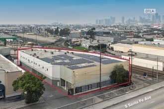 2209-2211 Santa Fe Ave, Los Angeles, CA à louer Aérien– Image 1 sur 1