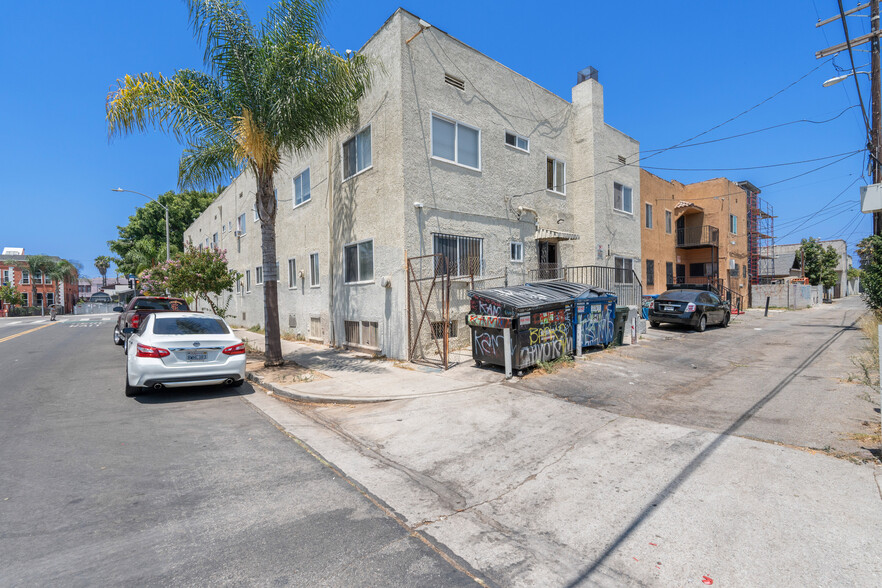 600 N Soto St, Los Angeles, CA à vendre - Photo de l’immeuble – Image 2 sur 23