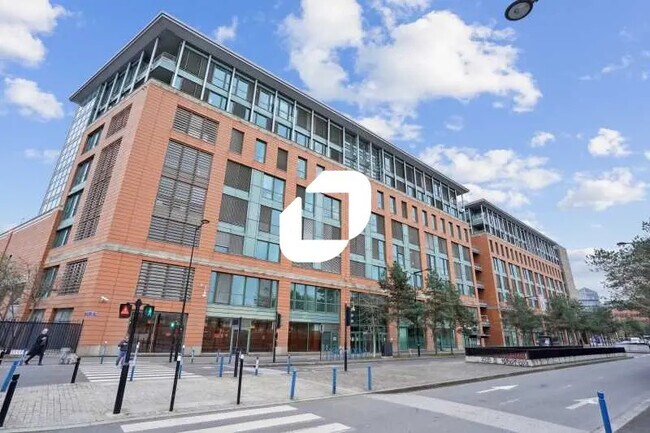 Plus de détails pour Bureau à louer