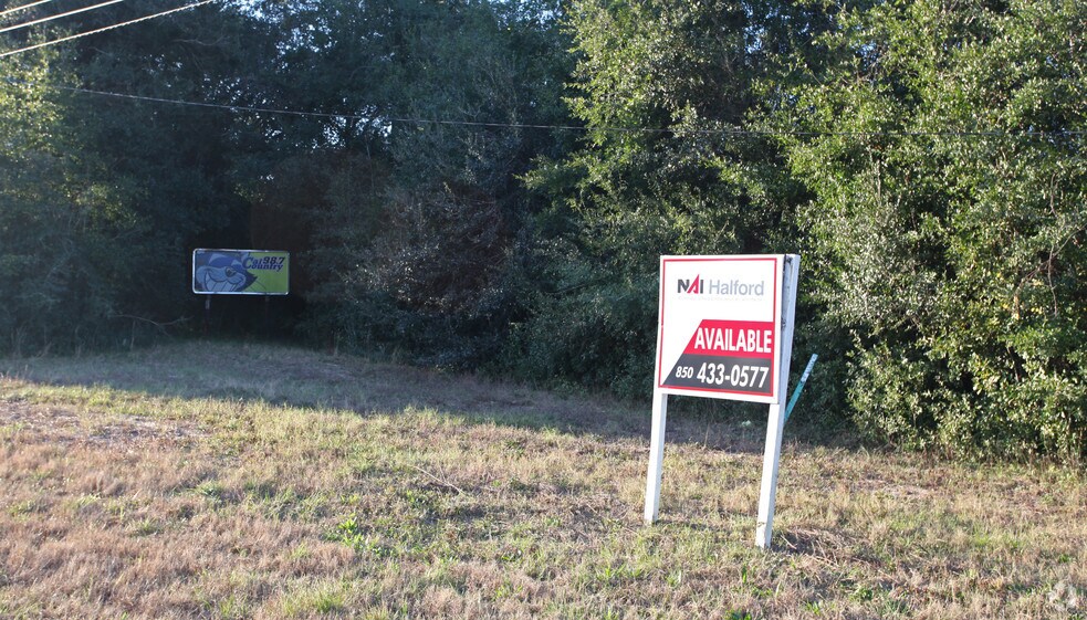 5061 Mobile Hwy, Pensacola, FL à vendre - Photo de l’immeuble – Image 2 sur 32