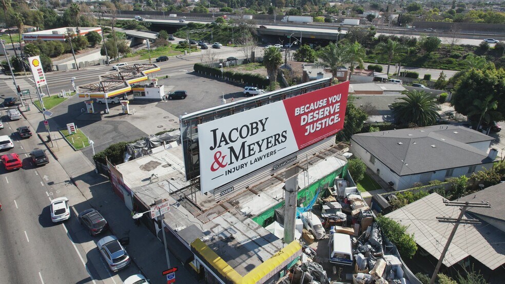 1132 E Imperial Hwy, Los Angeles, CA à vendre - Vidéo sur l’annonce professionnelle – Image 3 sur 10
