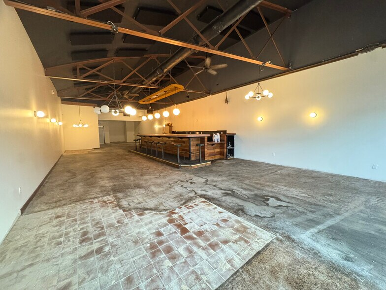 403-407 Gallatin Ave, Nashville, TN à louer - Photo de l’immeuble – Image 3 sur 15