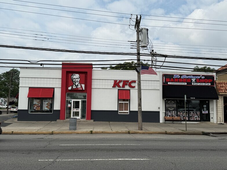 158-50 Crossbay Blvd, Howard Beach, NY à vendre - Photo de l’immeuble – Image 3 sur 3