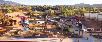 32115 Hwy 79 S, Temecula, CA à louer Photo de l’immeuble– Image 1 sur 7