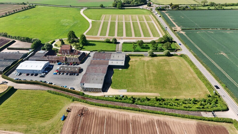 Fosse Way, Radford Semele à vendre - Photo de l’immeuble – Image 2 sur 11
