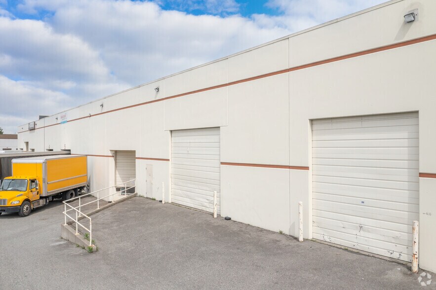 626 Chester Rd, Delta, BC à louer - Photo de l’immeuble – Image 1 sur 6