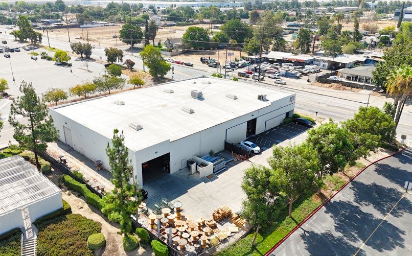 580 E Mill St, San Bernardino, CA à louer - Photo de l’immeuble – Image 2 sur 6