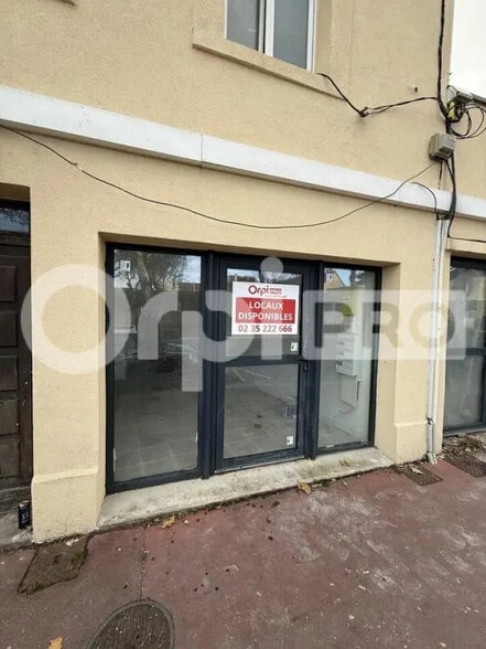 Local commercial dans Le Havre à louer - Photo de l’immeuble – Image 1 sur 6