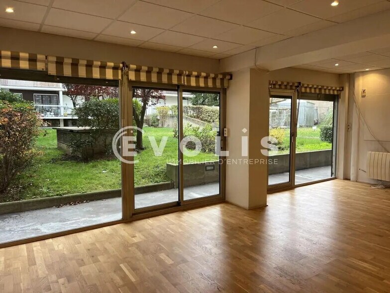 Bureau dans Paris à louer - Photo de l’immeuble – Image 3 sur 5