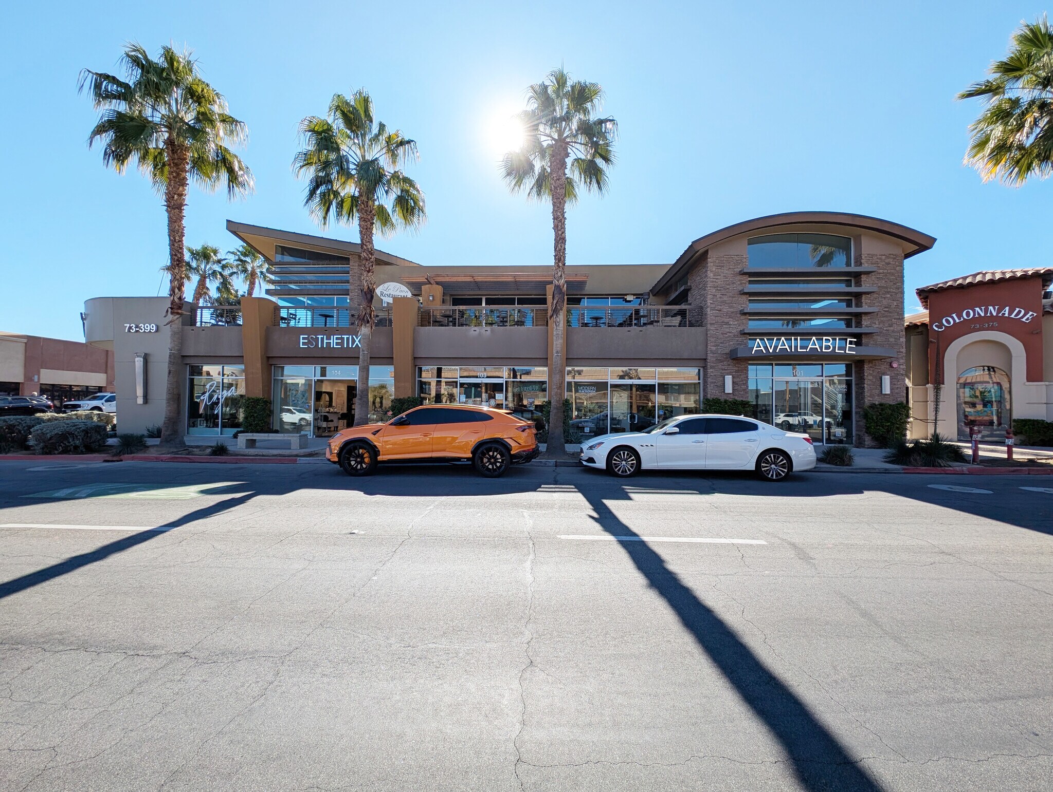 73375 El Paseo, Palm Desert, CA à louer Photo principale– Image 1 sur 5