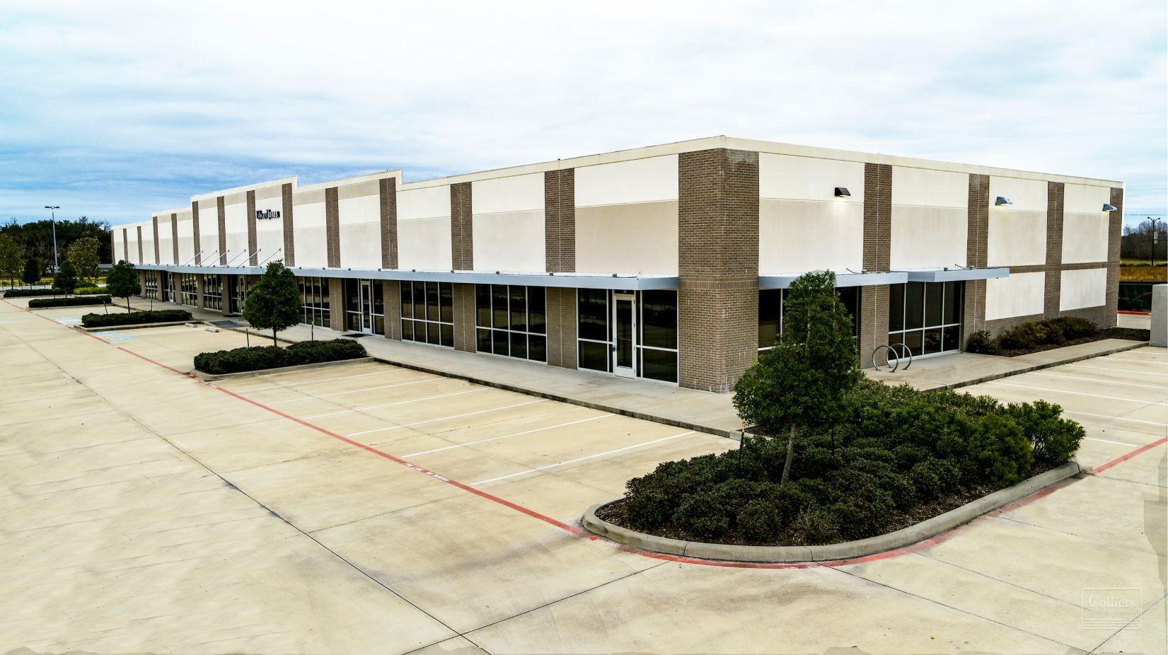 2830 FM 565, Mont Belvieu, TX à louer Photo intérieure– Image 1 sur 3