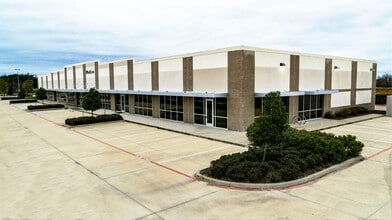 2830 FM 565, Mont Belvieu, TX à louer Photo intérieure– Image 1 sur 3