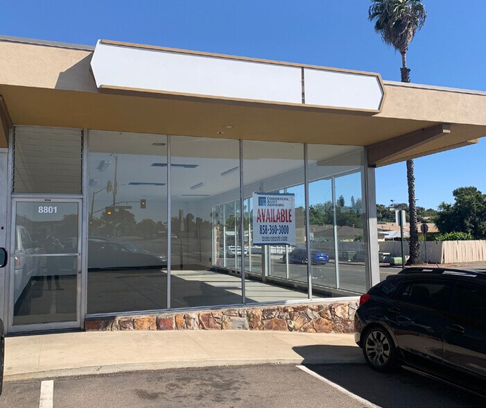 8801-8807 La Mesa Blvd, La Mesa, CA à louer - Photo de l’immeuble – Image 3 sur 4