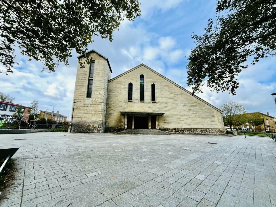 Local d'activités dans Le Havre à vendre Photo de l’immeuble– Image 1 sur 9