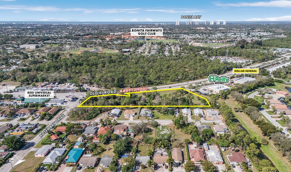 10531 Rosemary Dr, Bonita Springs, FL à vendre - Aérien – Image 2 sur 5