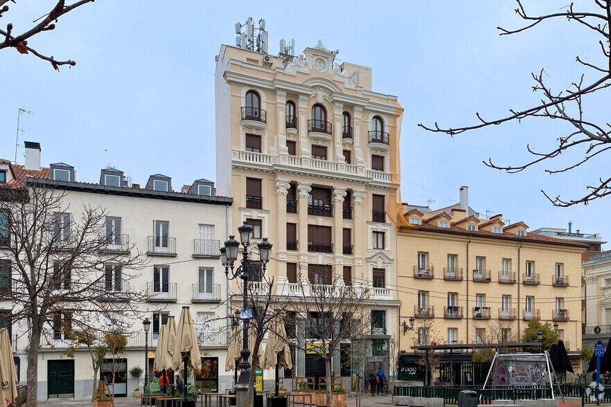 Plaza De Santa Ana, 4, Madrid, Madrid à louer - Photo principale – Image 1 sur 2