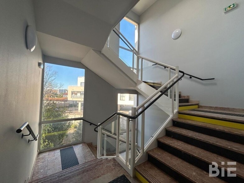 436 Avenue De Verdun, Mérignac à vendre - Photo de l’immeuble – Image 3 sur 7