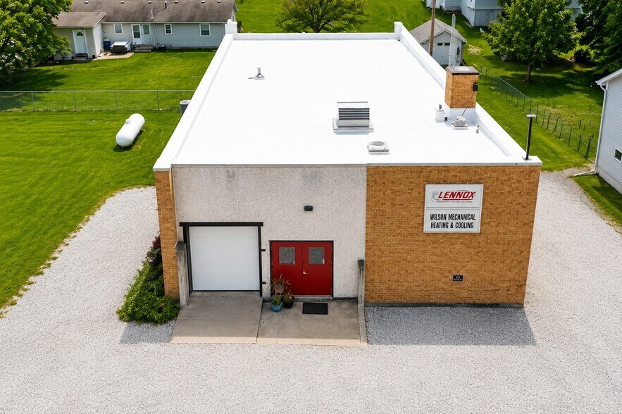 205 W Brasfield St, Smithville, MO à vendre - Photo de l’immeuble – Image 2 sur 12