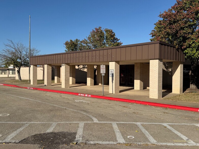 1517 Barbara Ln, Killeen, TX à vendre - Photo de l’immeuble – Image 1 sur 23