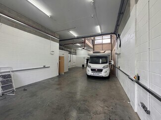 Plus de détails pour Seymour St, Londres - Industriel/Logistique à louer