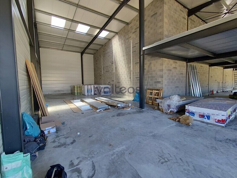 Local d’activités dans Dremil Lafage à louer - Photo intérieure – Image 2 sur 7