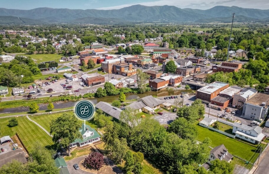 120 N Hawksbill St, Luray, VA à vendre - Aérien – Image 2 sur 5