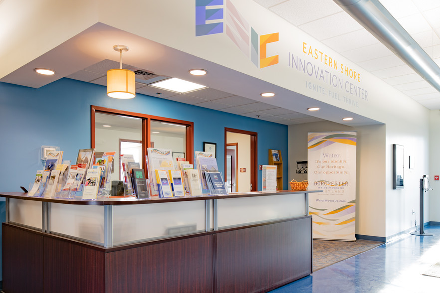 104 Tech Park Dr, Cambridge, MD à louer - Hall d’entrée – Image 3 sur 6