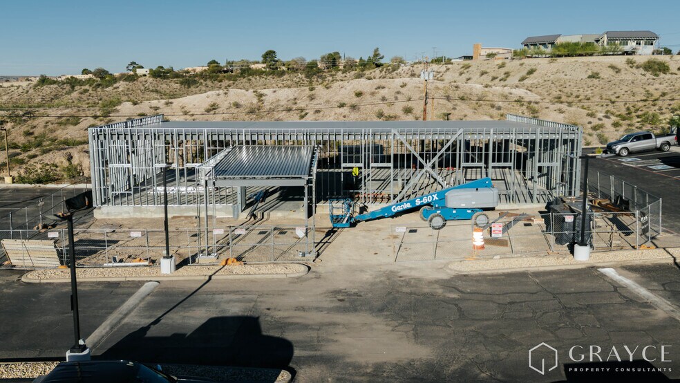 160 Alto Mesa dr, El Paso, TX à louer - Photo de l’immeuble – Image 3 sur 6