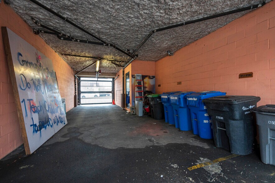 2811 Clark Dr, Vancouver, BC à vendre - Photo de l’immeuble – Image 3 sur 20