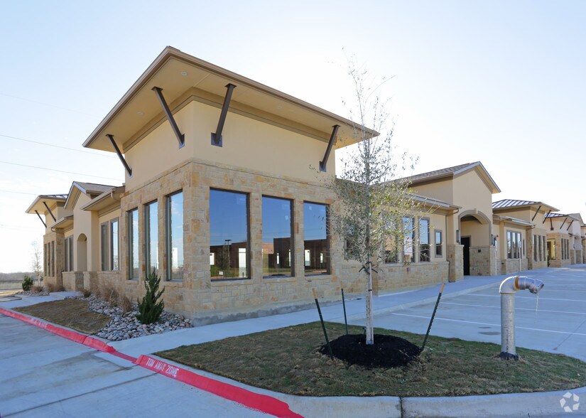 1040 Texan Trl, Grapevine, TX à louer - Photo de l’immeuble – Image 2 sur 9