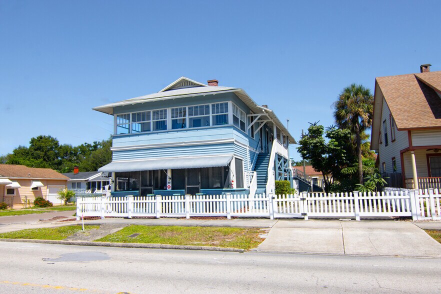 471 9th Ave N, Saint Petersburg, FL à vendre - Photo de l’immeuble – Image 2 sur 24